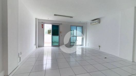 Sala Comercial à venda, 46m² no Centro, Niterói