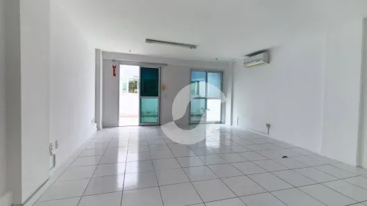 Sala Comercial à venda, 46m² no Centro, Niterói