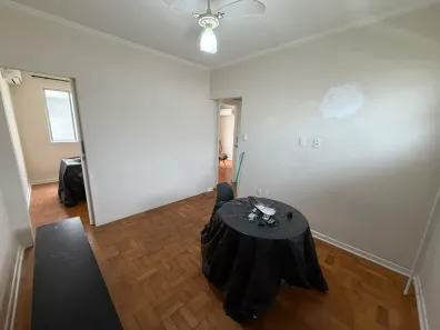 Apartamento com 2 Quartos para alugar, 50m² no Gonzaga, Santos