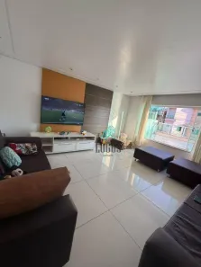 Sobrado com 5 Quartos à venda, 340m² no Jardim Stella, Santo André