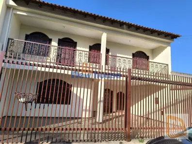 Casa com 5 Quartos à venda, 250m² no Ceilândia Sul, Brasília