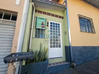 Casa com 1 Quarto para alugar, 50m² no Centro, Poços de Caldas