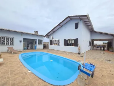 Casa com 3 Quartos à venda, 130m² no Centro, Barra Velha