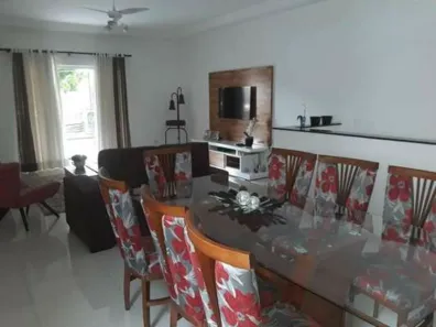 Casa com 3 Quartos à venda, 210m² no Campo Grande, Santos