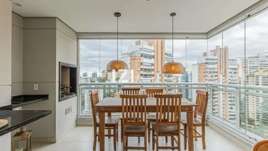 Apartamento com 3 Quartos para alugar, 200m² no Vila Andrade, São Paulo