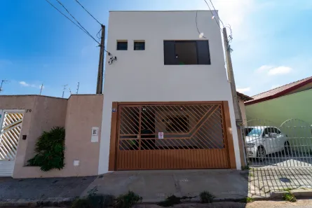 Sobrado com 4 Quartos à venda, 250m² no Vila Rio Branco, Jundiaí