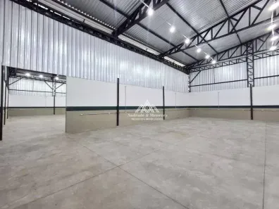 Galpão/Depósito/Armazém para alugar, 573m² no Distrito Industrial, Cravinhos