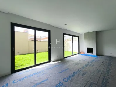 Casa com 4 Quartos à venda, 200m² no Vila Elvira, São Paulo