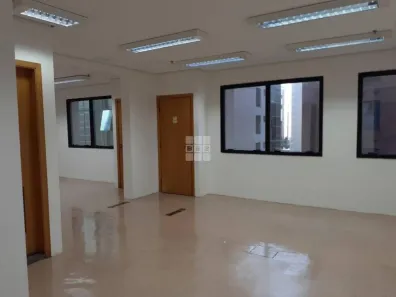 Sala Comercial para alugar, 74m² no Vila Olímpia, São Paulo