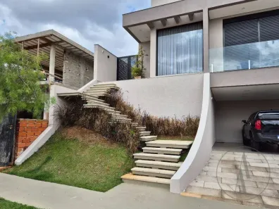 Casa de Condomínio com 3 Quartos à venda, 243m² no Jardim Guadalajara, Sorocaba