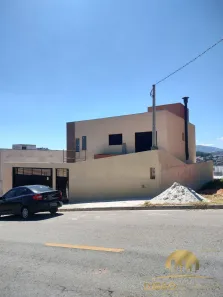 Casa com 4 Quartos à venda, 230m² no Canjica (Terra Preta), Mairiporã