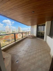 Apartamento com 3 Quartos à venda, 235m² no Osvaldo Rezende, Uberlândia