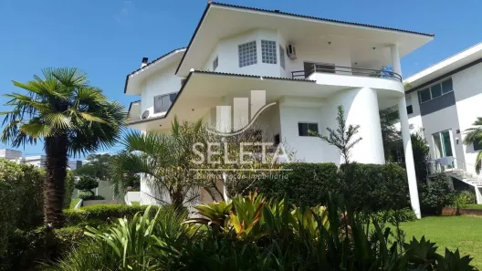 Sobrado com 3 Quartos à venda, 402m² no Região do Lago, Cascavel