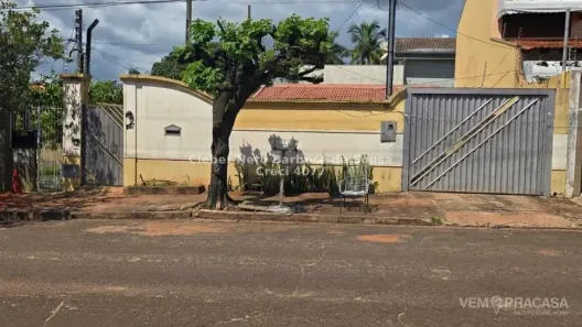 Casa com 2 Quartos à venda, 143m² no Jardim São Bento, Campo Grande