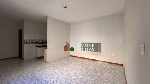 Kitnet com 1 Quarto para alugar, 30m² no Aterrado, Volta Redonda