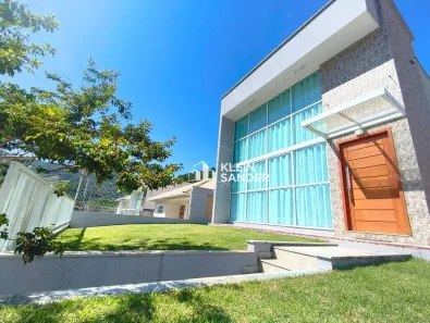 Casa de Condomínio com 3 Quartos à venda, 250m² no Cônego, Nova Friburgo
