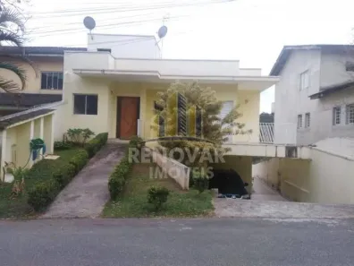 Sobrado com 4 Quartos à venda, 230m² no Parque Residencial Itapeti, Mogi das Cruzes