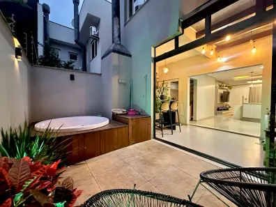 Sobrado com 3 Quartos à venda, 105m² no Estância Velha, Canoas