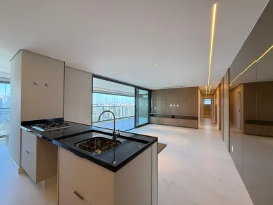 Apartamento com 4 Quartos para alugar, 186m² no Jardim Morumbi, São Paulo