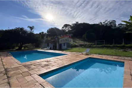 Fazenda/Sítio com 3 Quartos à venda, 700m² no Bom Retiro, Bragança Paulista