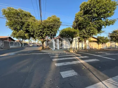 Casa com 3 Quartos à venda, 110m² no Vila Cristóvam, Limeira