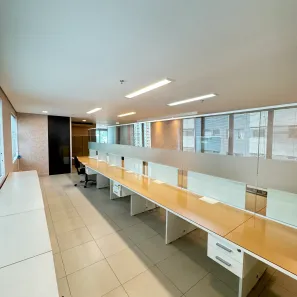 Sala Comercial para venda ou aluguel, 196m² no Moema, São Paulo