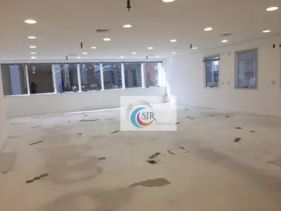 Sala Comercial para venda ou aluguel, 216m² no Vila Olímpia, São Paulo
