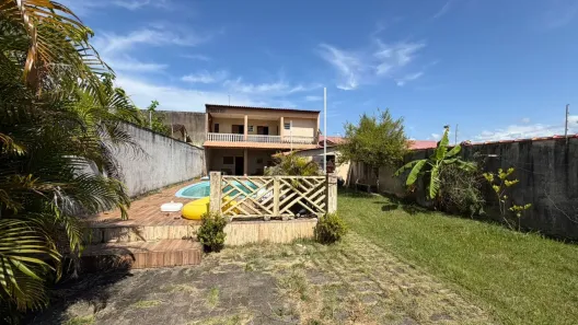 Sobrado com 4 Quartos à venda, 133m² no Balneario Gaivotas, Itanhaém