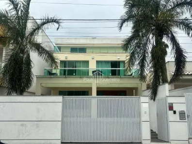 Casa com 8 Quartos à venda, 450m² no Itaipu, Niterói
