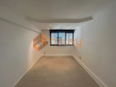 Sala Comercial para alugar, 141m² no Vila Mariana, São Paulo