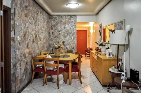Apartamento com 2 Quartos à venda, 70m² no Menino Deus, Porto Alegre