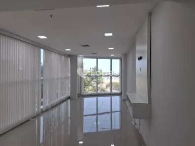 Sala Comercial para alugar, 33m² no Barra Olímpica, Rio de Janeiro