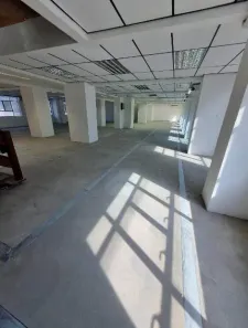 Sala Comercial para alugar, 562m² no Sé, São Paulo