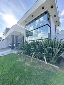 Casa com 3 Quartos à venda, 175m² no Pinheirinho, Criciúma