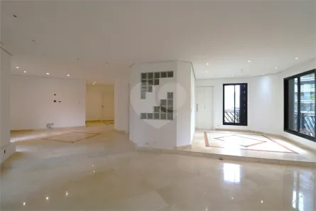 Apartamento com 4 Quartos à venda, 205m² no Vila Uberabinha, São Paulo