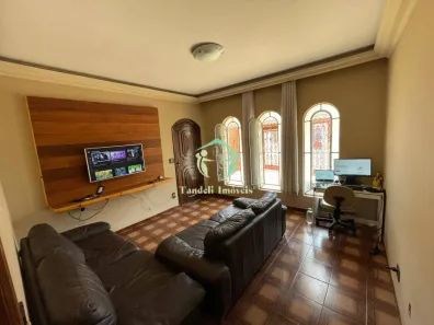 Casa com 3 Quartos à venda, 257m² no Jardim Bom Pastor, Santo André