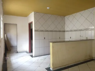 Casa com 4 Quartos à venda, 150m² no Santa Maria, Brasília