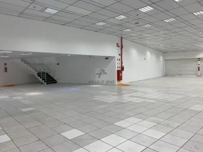 Prédio Comercial para alugar, 2019m² no Fundação, São Caetano do Sul