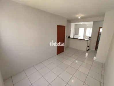 Apartamento com 2 Quartos para alugar, 70m² no Santa Rosa, Uberlândia