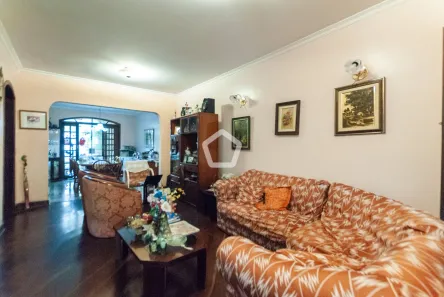 Casa com 3 Quartos à venda, 208m² no Vila Mariana, São Paulo