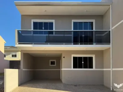Sobrado com 3 Quartos para alugar, 130m² no Butiatuvinha, Curitiba