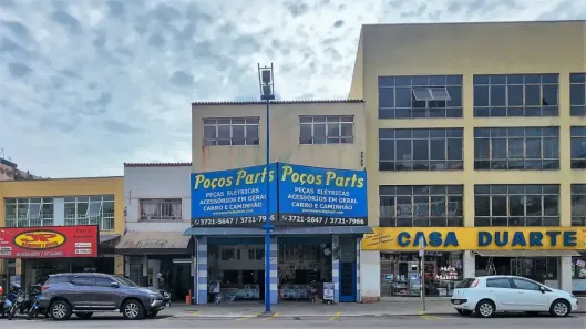 Apartamento com 2 Quartos para alugar, 60m² no Centro, Poços de Caldas