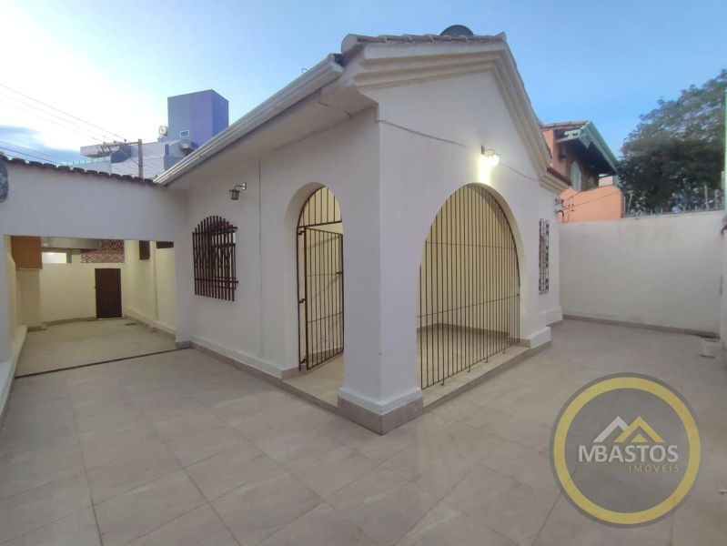 Casa com 3 quartos — Prado, Belo Horizonte