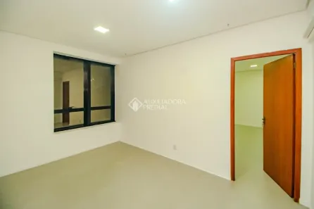 Sala Comercial para alugar, 44m² no Independência, Porto Alegre