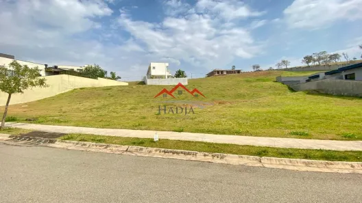 Lote/Terreno à venda, 700m² no Jardim Santa Teresa, Jundiaí