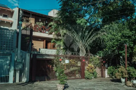 Casa com 4 Quartos à venda, 421m² no Chácara das Pedras, Porto Alegre