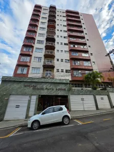 Apartamento com 3 Quartos para alugar, 140m² no Centro, Juiz de Fora