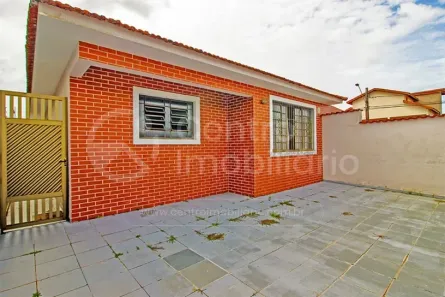 Casa com 3 Quartos à venda, 142m² no Jardim Imperador, Peruíbe
