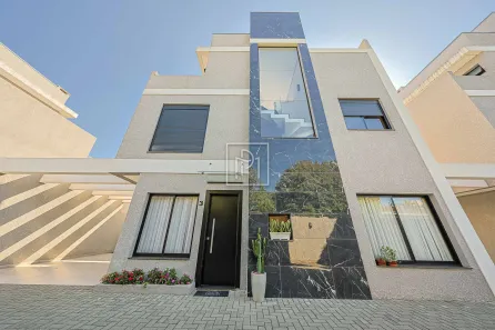 Casa de Condomínio com 3 Quartos à venda, 124m² no Campo Comprido, Curitiba