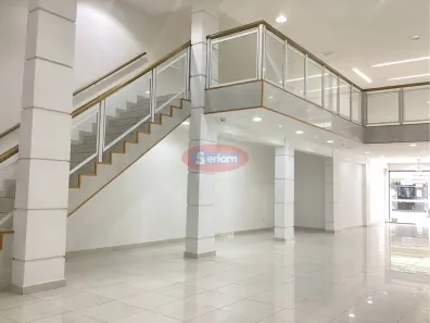 Ponto Comercial para alugar, 425m² no Centro, Santos